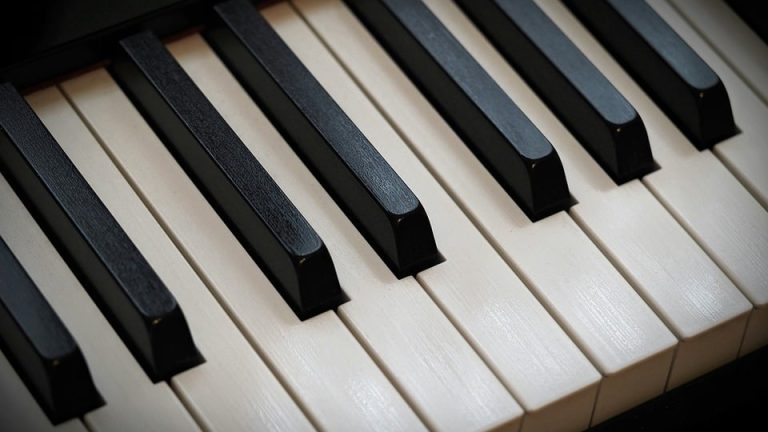 Trends in English Language: Insights from the International English Olympiad